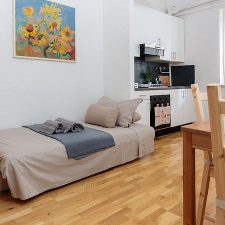 Welcome To • Lotus Home • Verona Exteriör bild